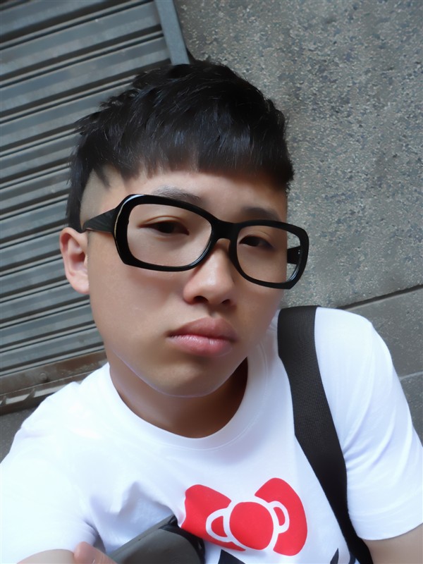 阳光宅男の稥啵啵